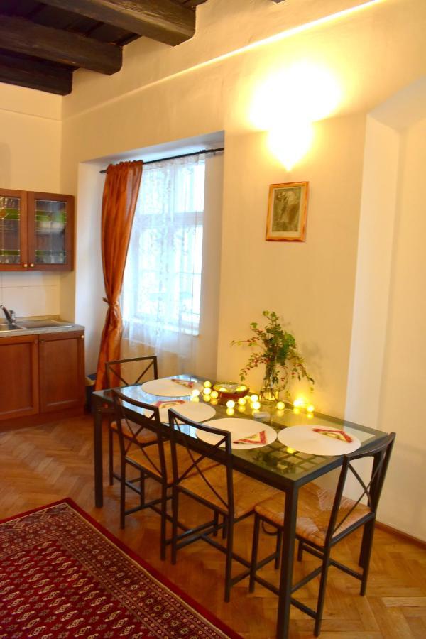 Apartment Lesser Town! Praha Exteriér fotografie